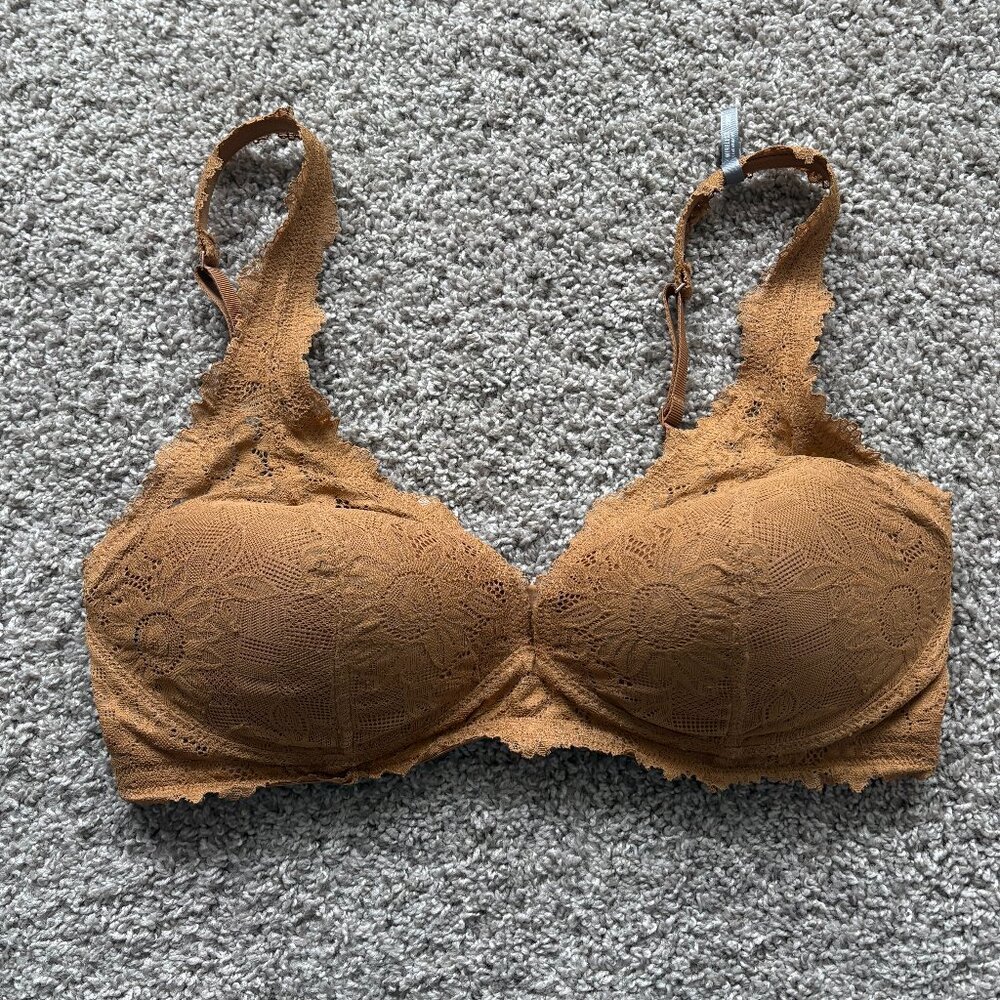 NWOT Aerie Real Padded Wireless Lace Bra